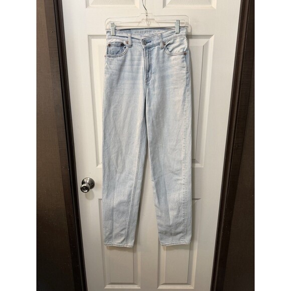 American Eagle Outfitters Denim - American Eagle Highest Rise Baggy Straight Light Wash Jeans Size 00